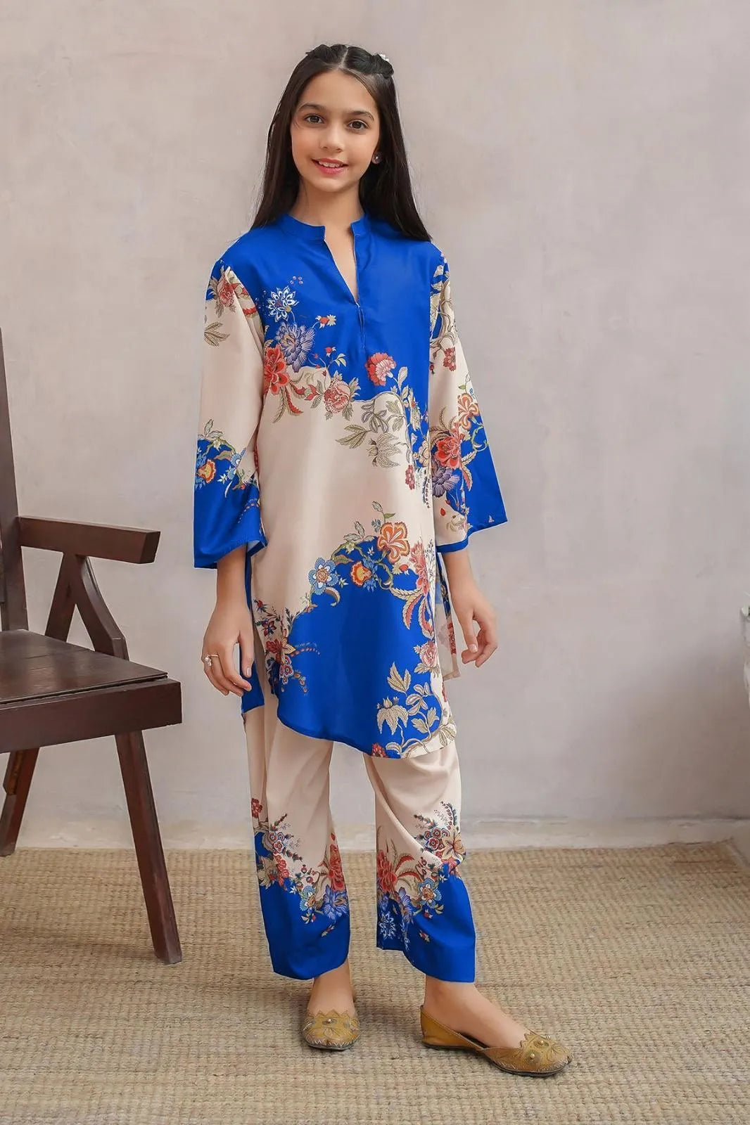 Girl's Lawn Printed Kurta And Pajama