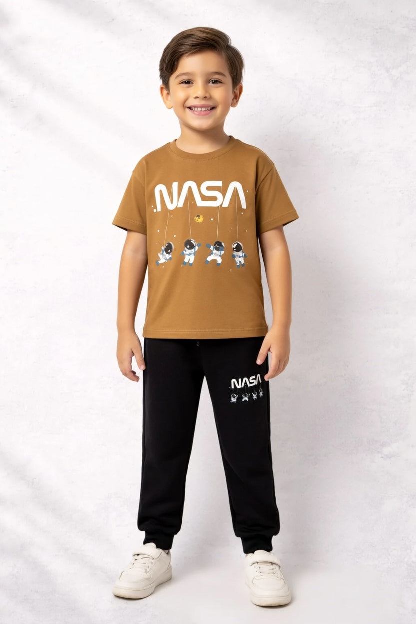 Boy's Polyester Printed Tracksuit